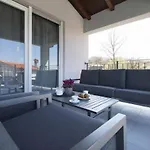 Haus Simuni