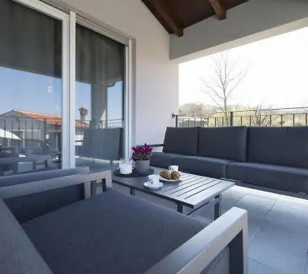 Haus Simuni